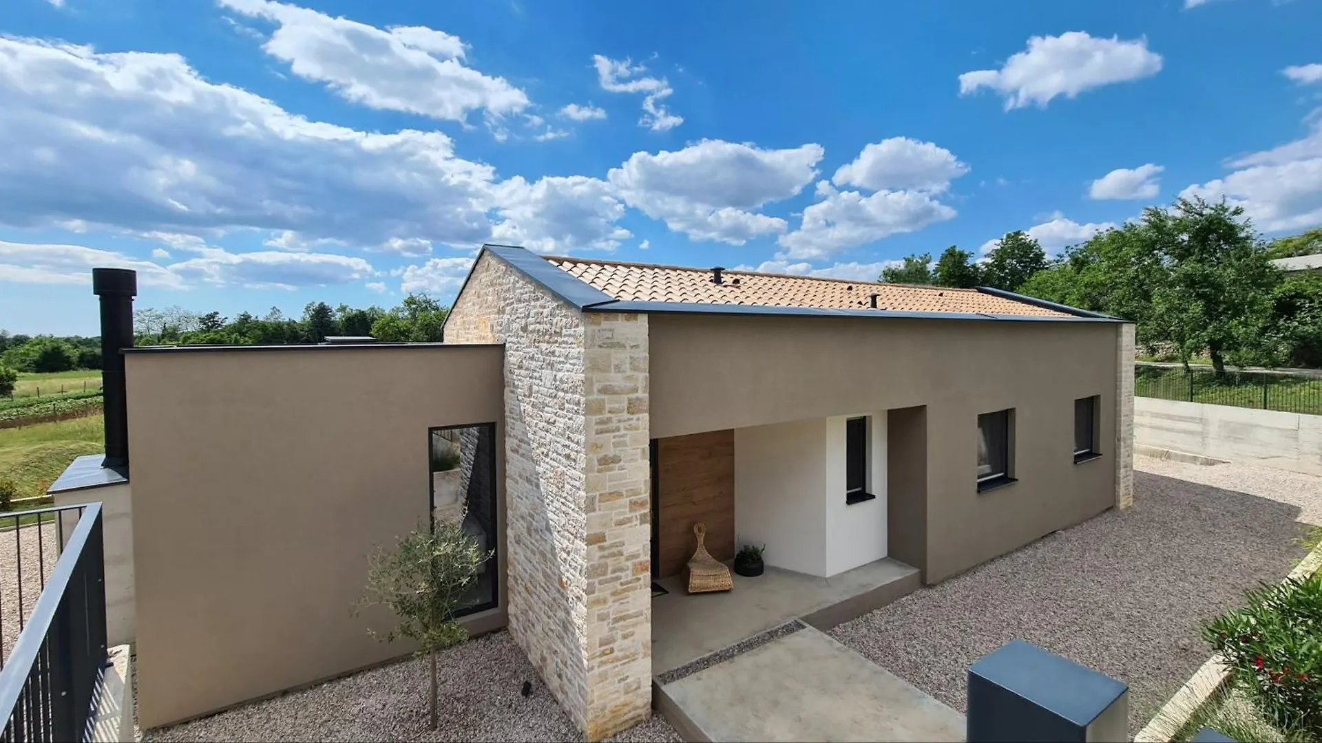 Villa Zel Pazin Holiday home