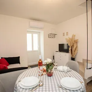 Apartman Amalie, Pazin